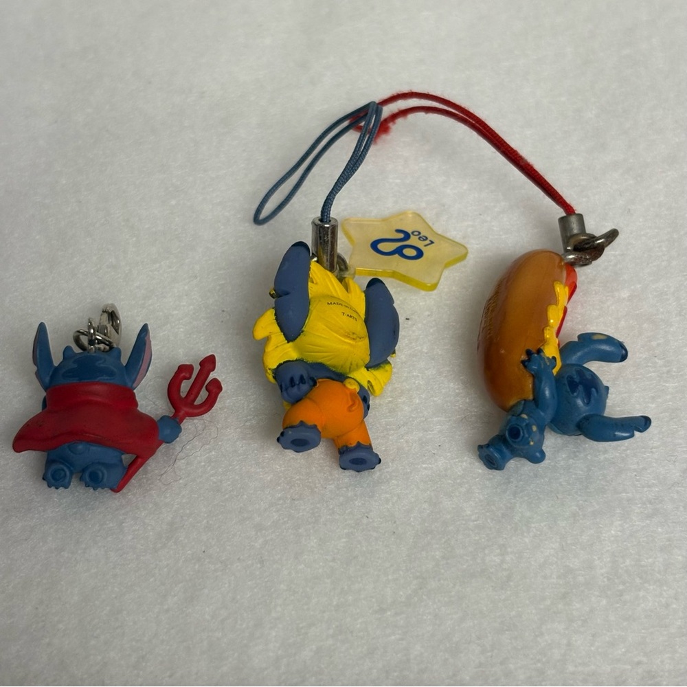 Set of 3 STITCH Charms Leo Devil Hotdog Disney Japan - Picture 7 of 9